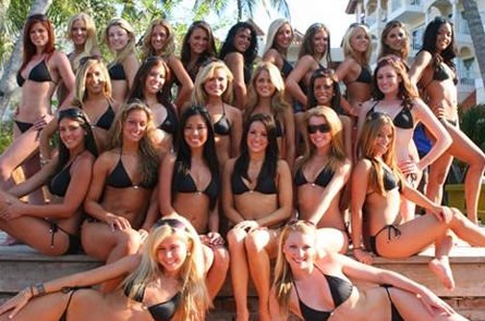It's a formality at this point but here are the Eagles Cheerleaders